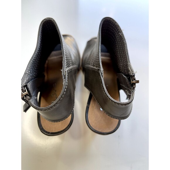 Chinese Laundry Womens Heeled Zip Open Toe Booties Size 9/40 Taupe Shoes - Picture 7 of 12